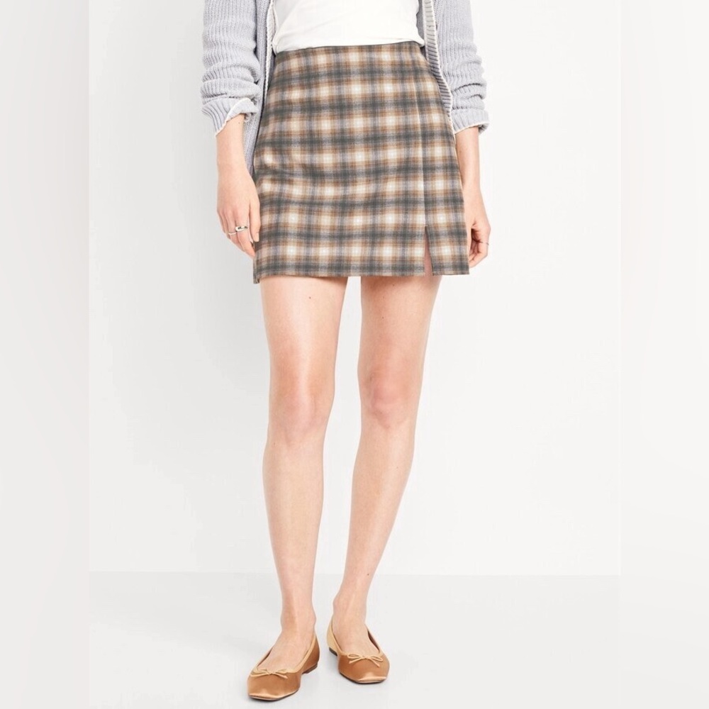 Old Navy Plaid Mini Skirt